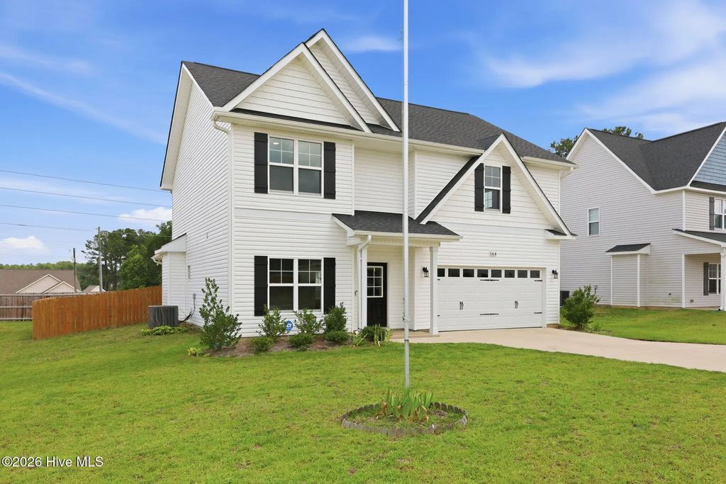 164 Leach Creek Drive, Raeford