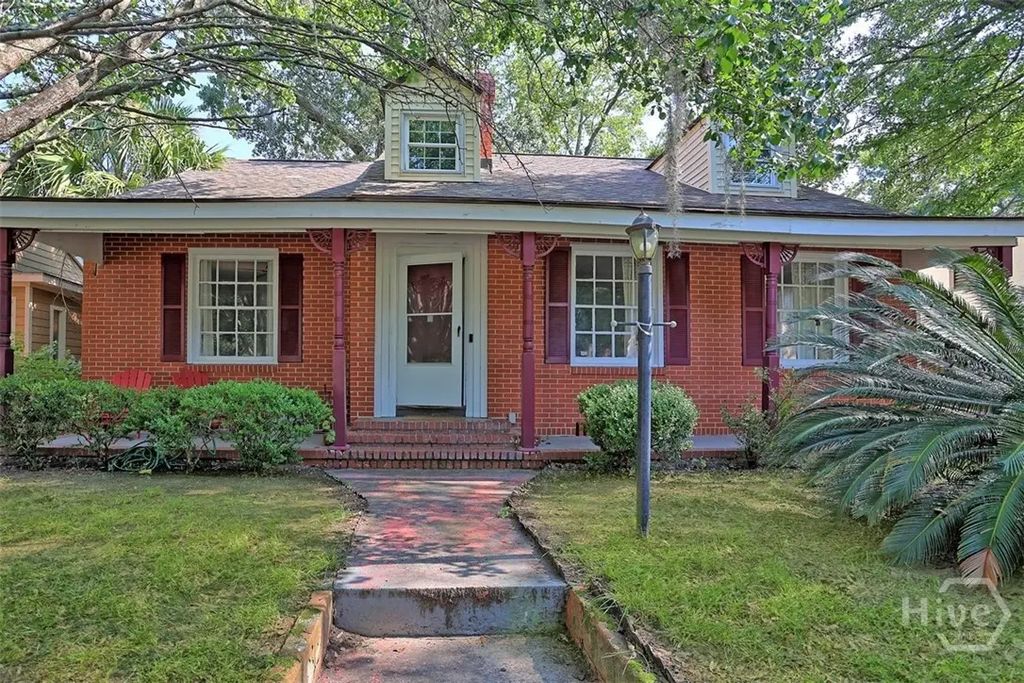 526 Durant Avenue, Savannah