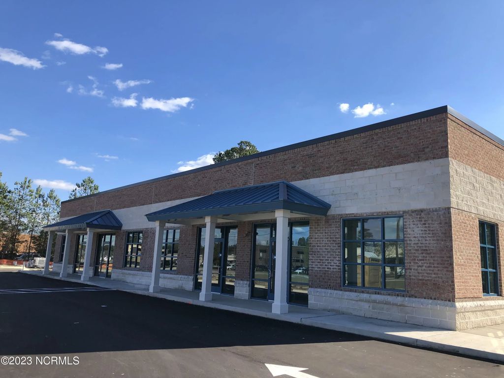 1210 Country Club Road 400, Jacksonville