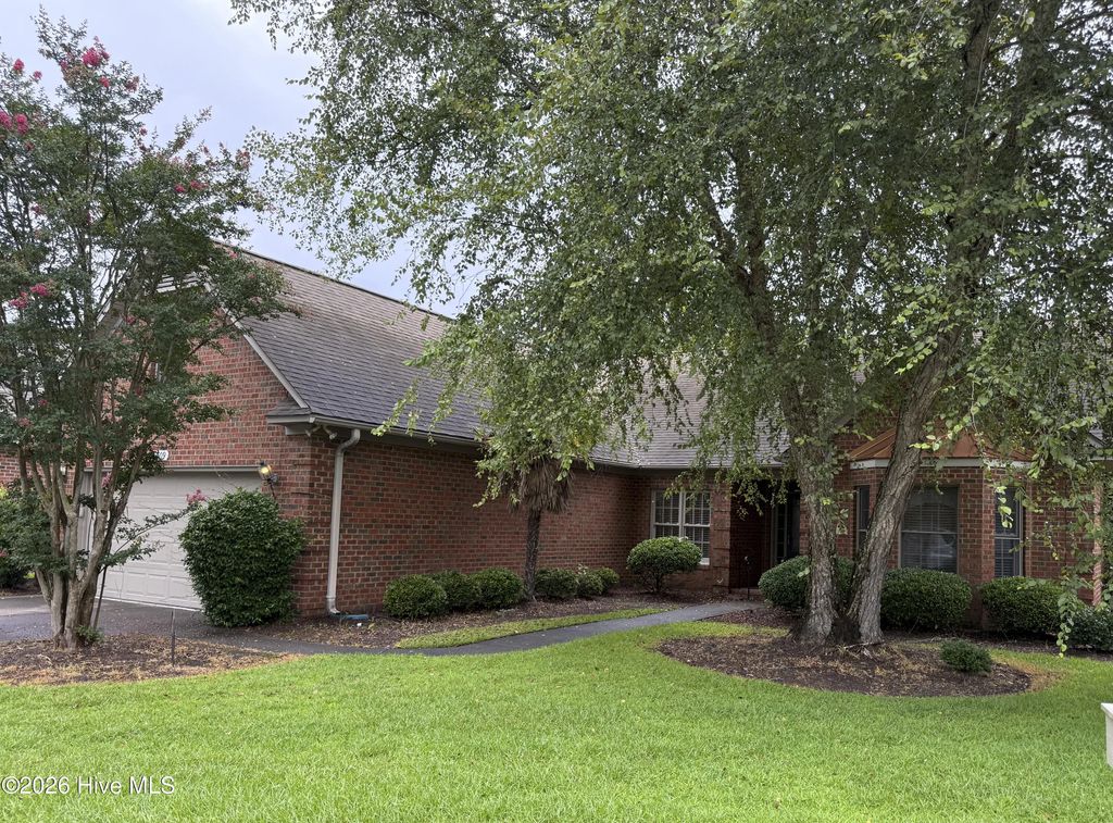 309 Village Green Drive, Trent Woods