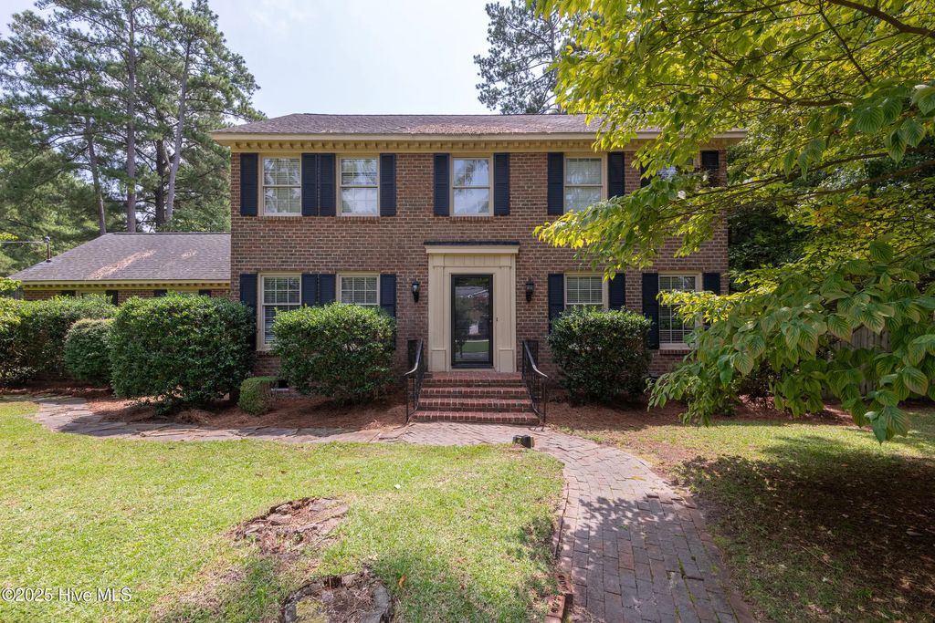 401 Martinsborough Road, Greenville