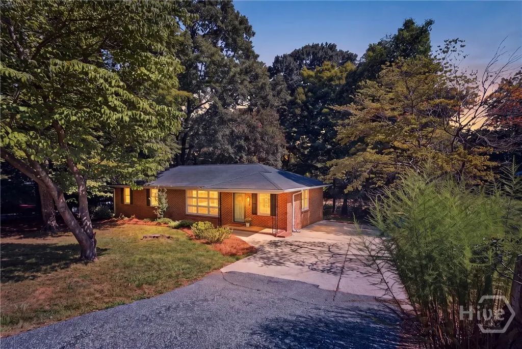 606 Forest Heights Drive, Athens