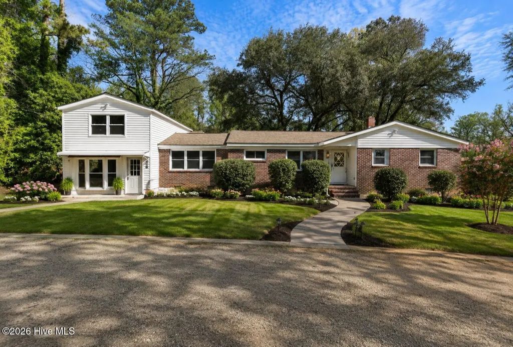 1190 Blue Creek Road, Jacksonville