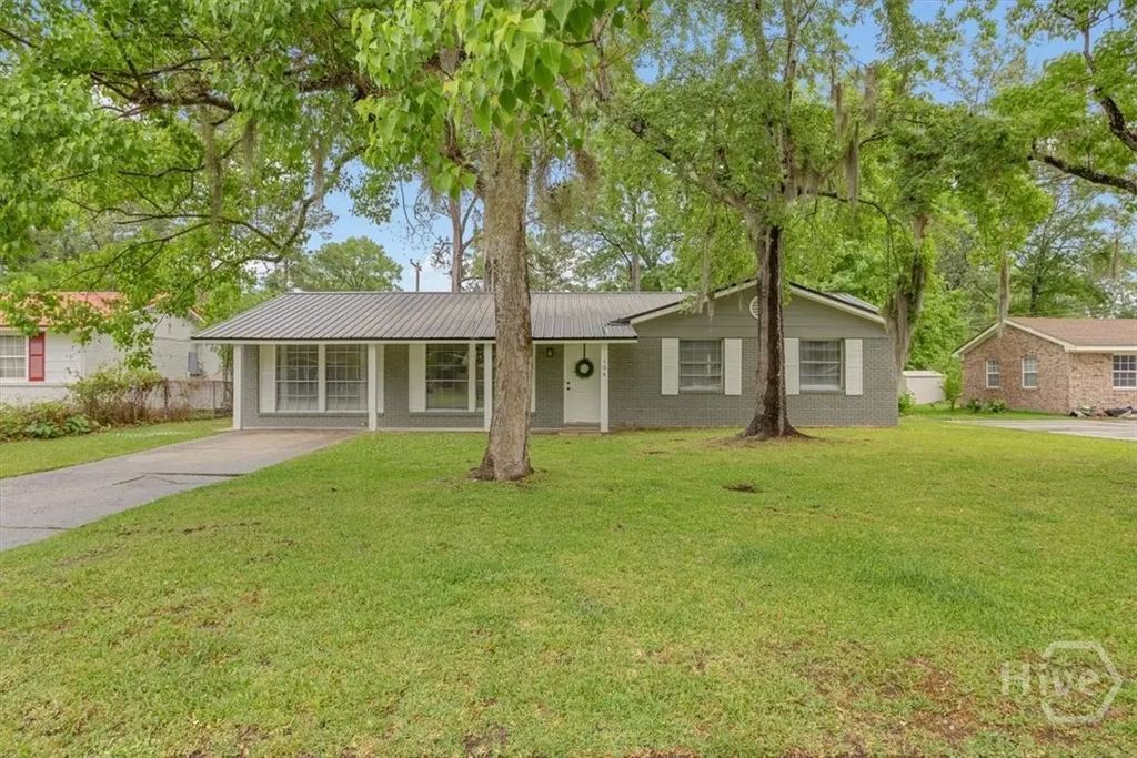 104 Monica Boulevard, Savannah