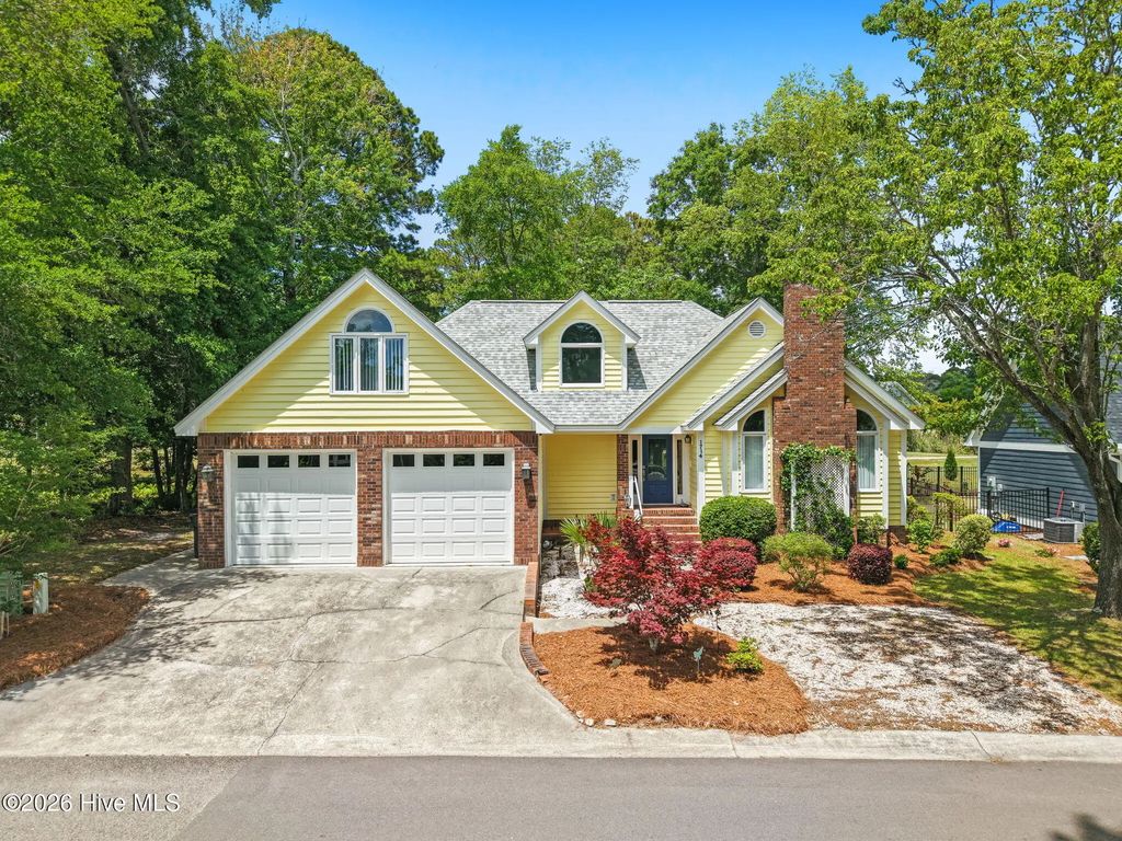 1714 Oakbrook Drive Sw, Ocean Isle Beach