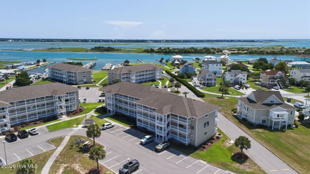 650 Cedar Point Boulevard C11, Cedar Point
