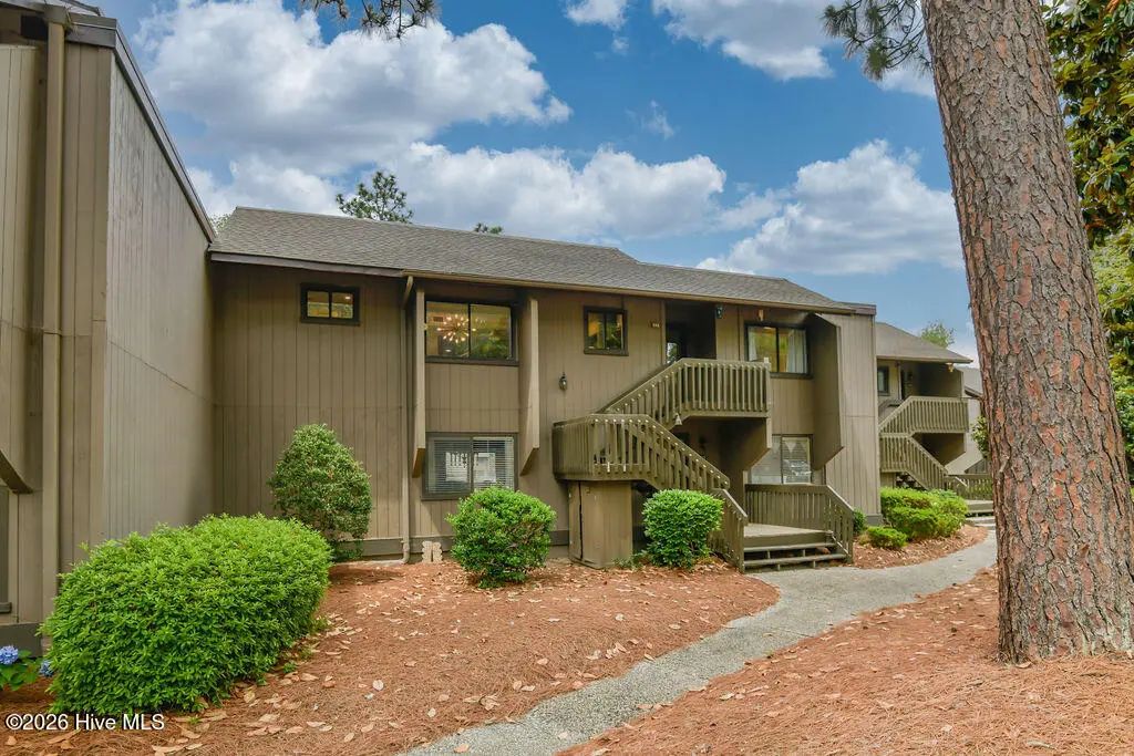 250 Sugar Gum Lane # 226, Pinehurst