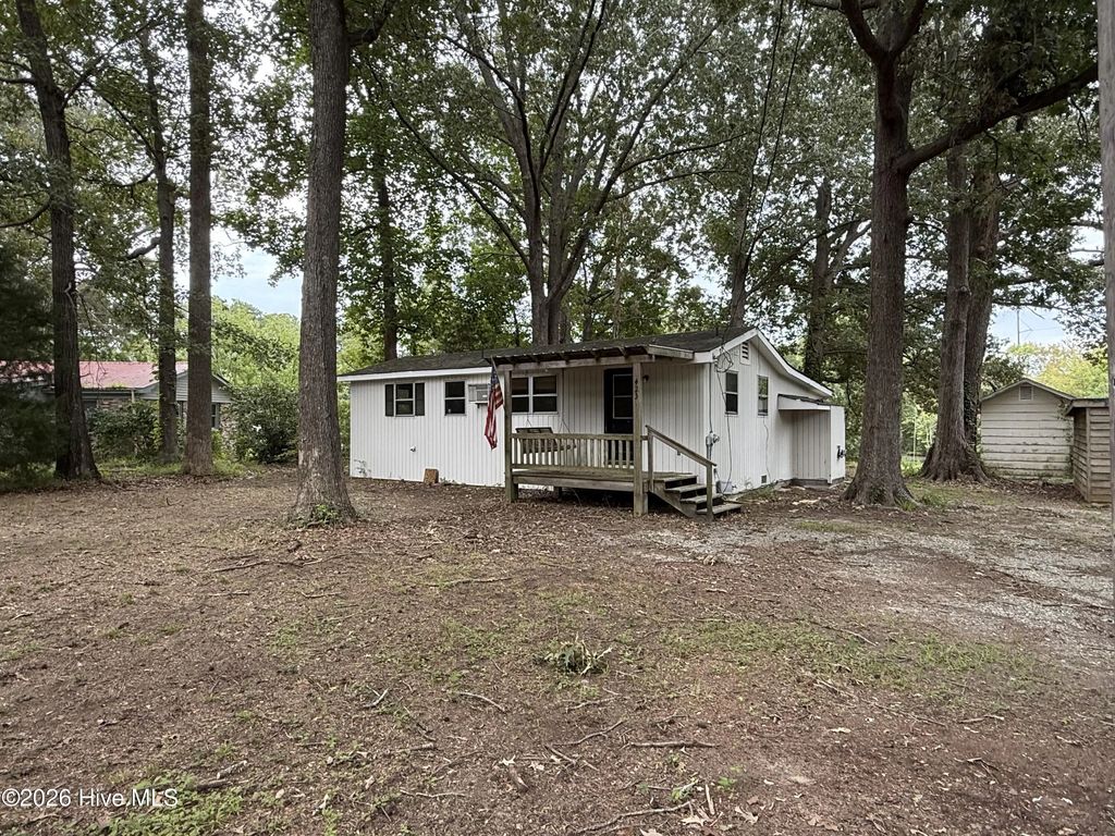 423 Dogwood Drive, Edenton