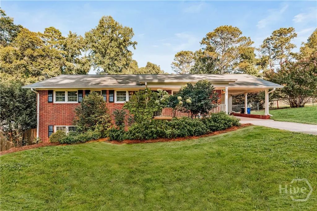 255 Caroline Avenue, Athens