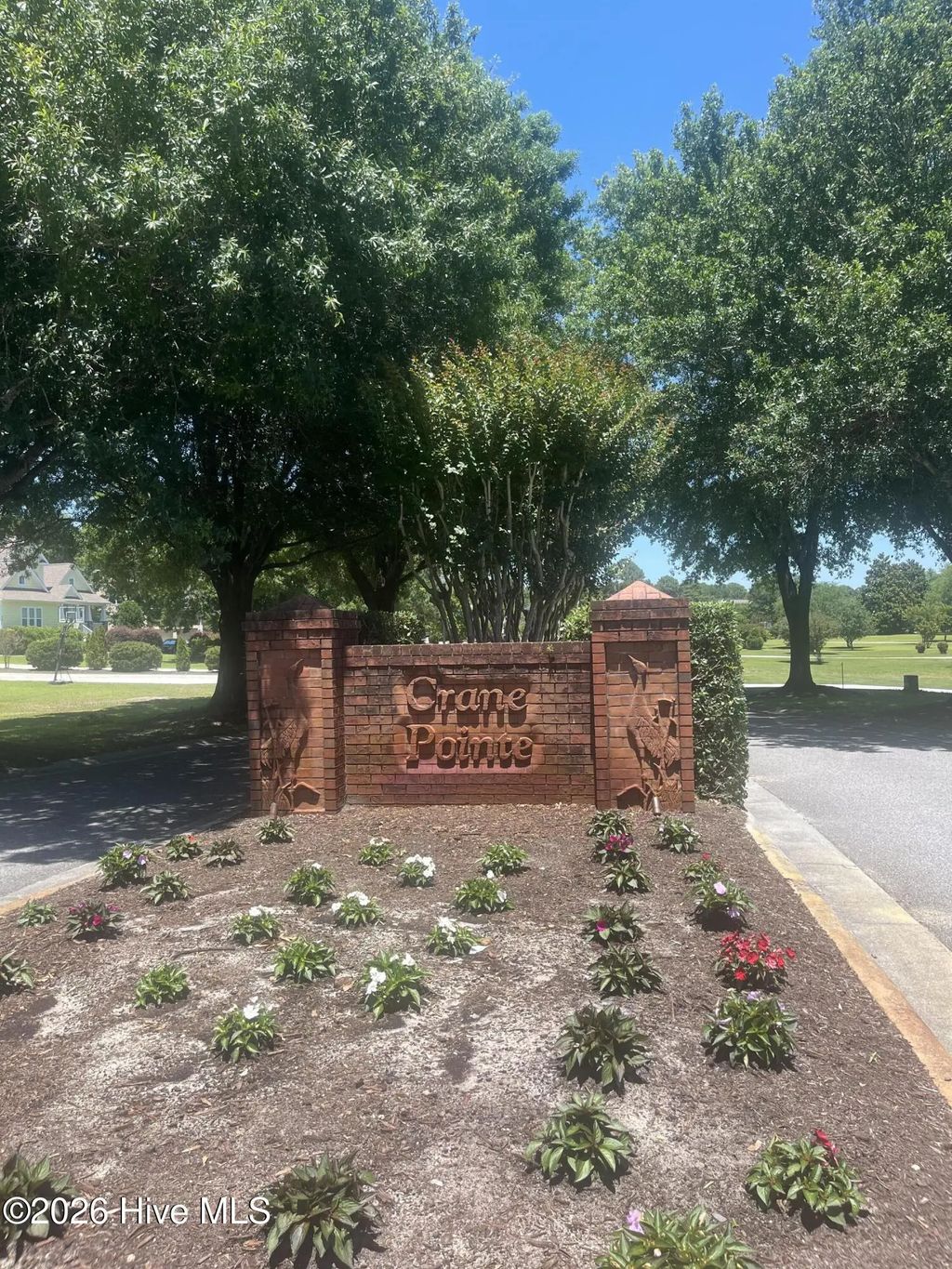 26 Crane Pointe, Hampstead