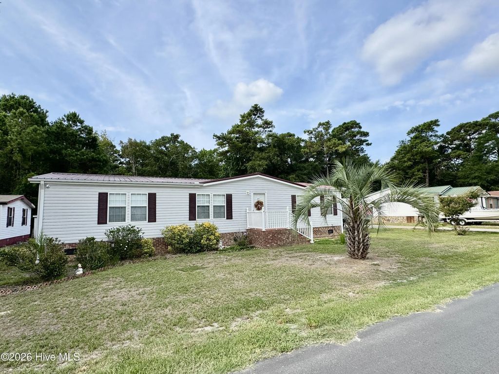 617 7th Street Se, Bolivia