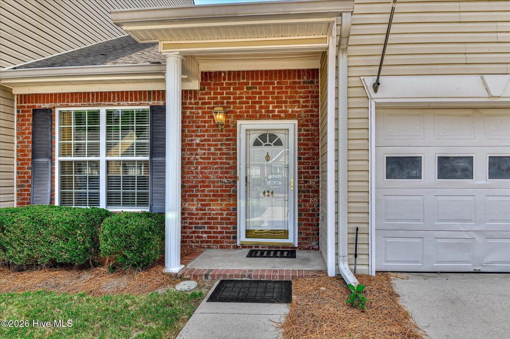 424 Snead Way, Evans