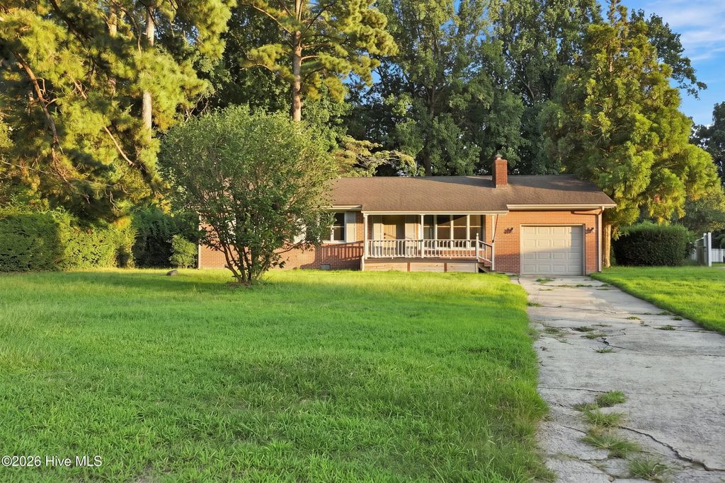 1622 Midgett Drive, Elizabeth City