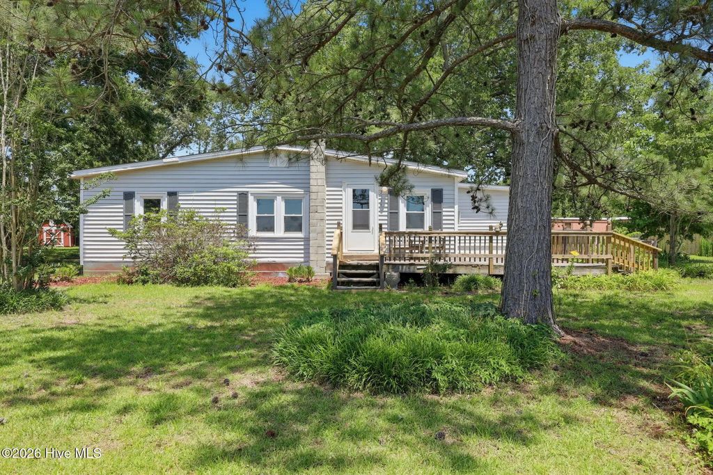 2534 White Oak River Road, Maysville