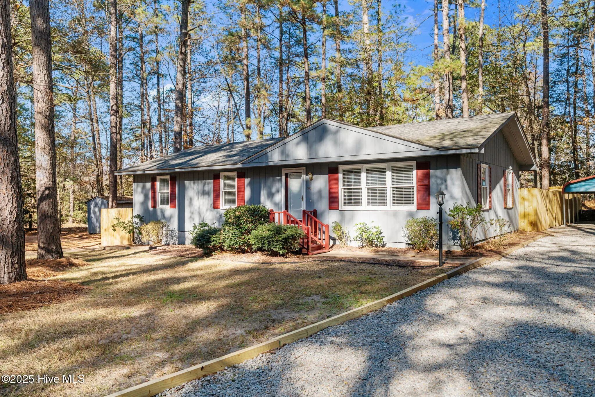 901 Heather Trail, Aberdeen