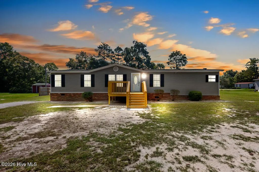 5837 Parkton Road, Hope Mills