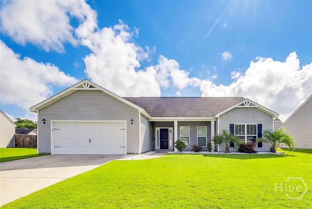 123 Thoroughbred Drive, Guyton