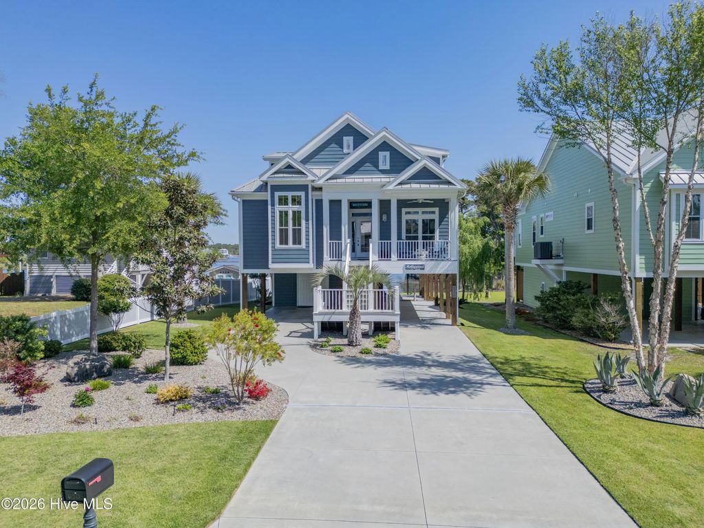 6308 E Yacht Drive, Oak Island