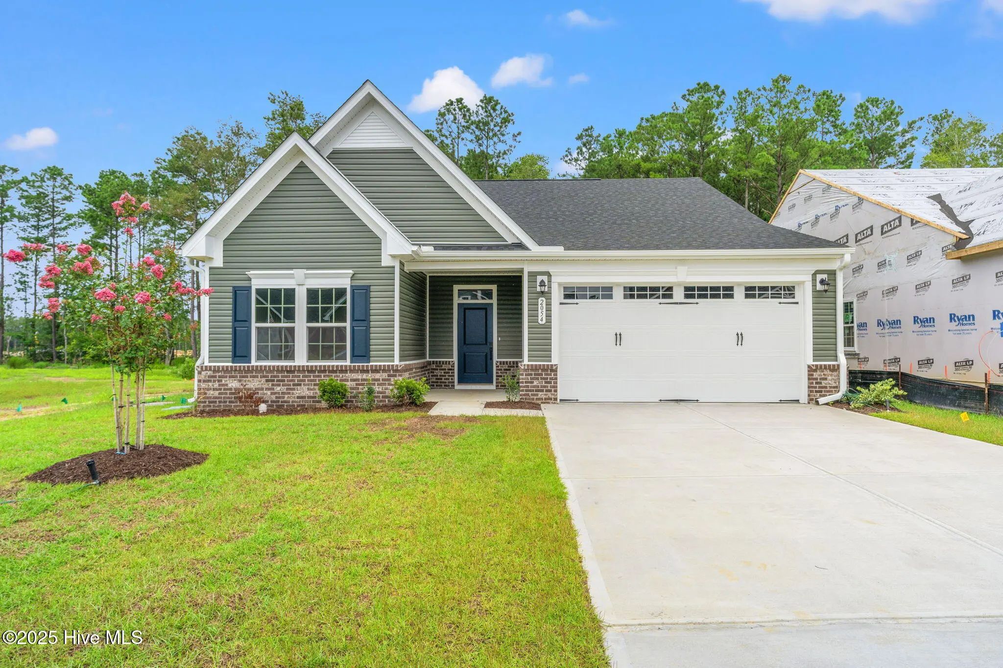 2054 Springbrook Lane Ne, Bolivia