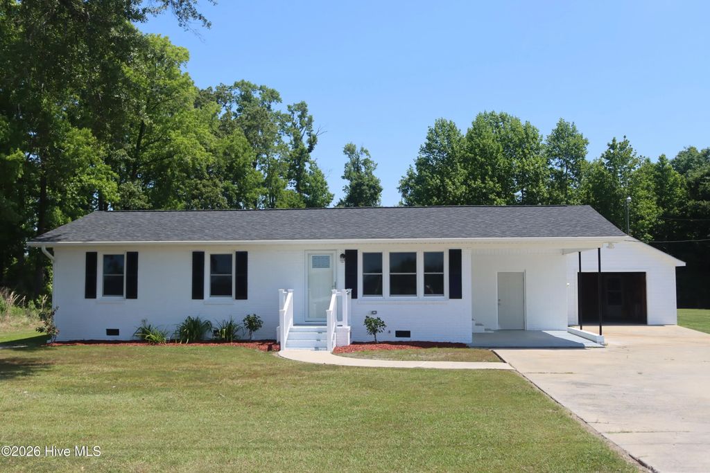 18095 Nc Highway 55, Merritt