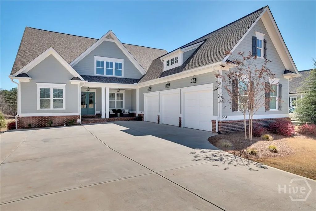 908 Indigo Bunting Road, Statham