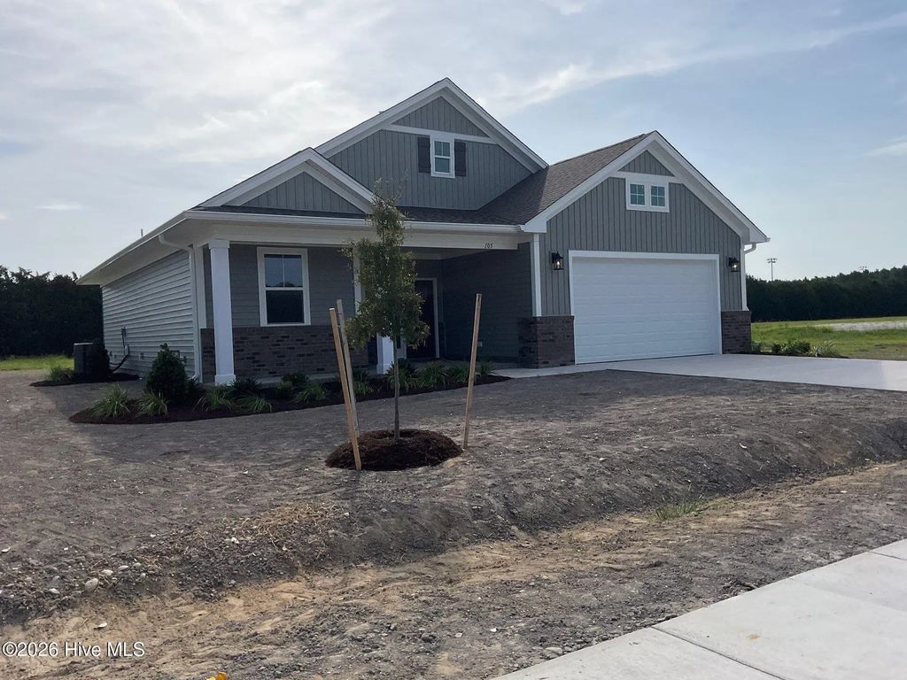 105 Indian Kettle Road, Currituck