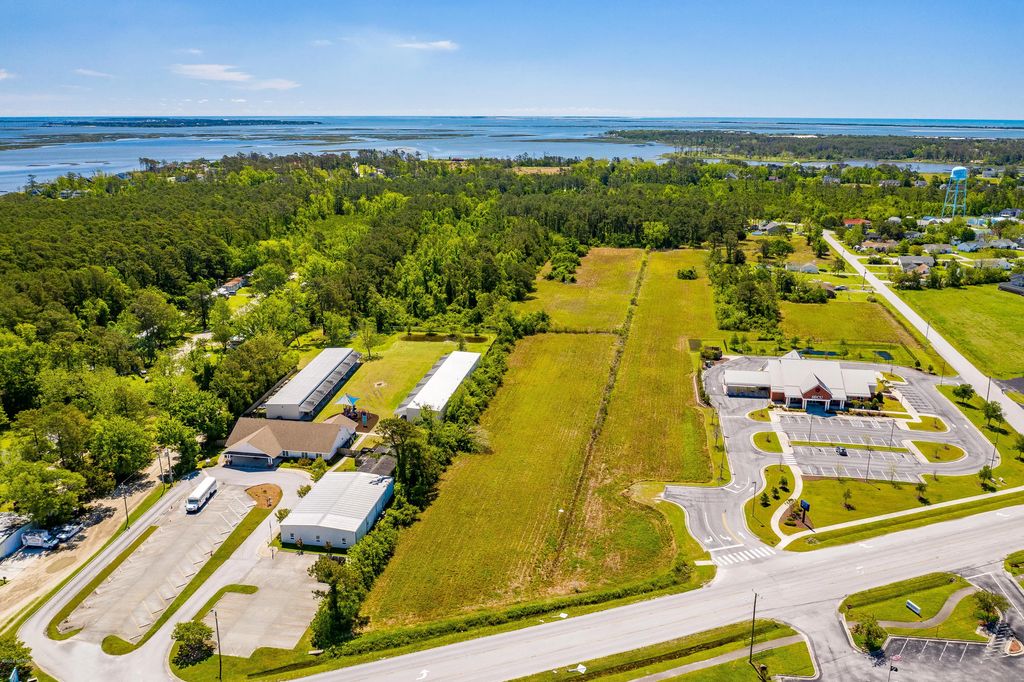 000 Live Oak/ Pinners Point Road, Beaufort