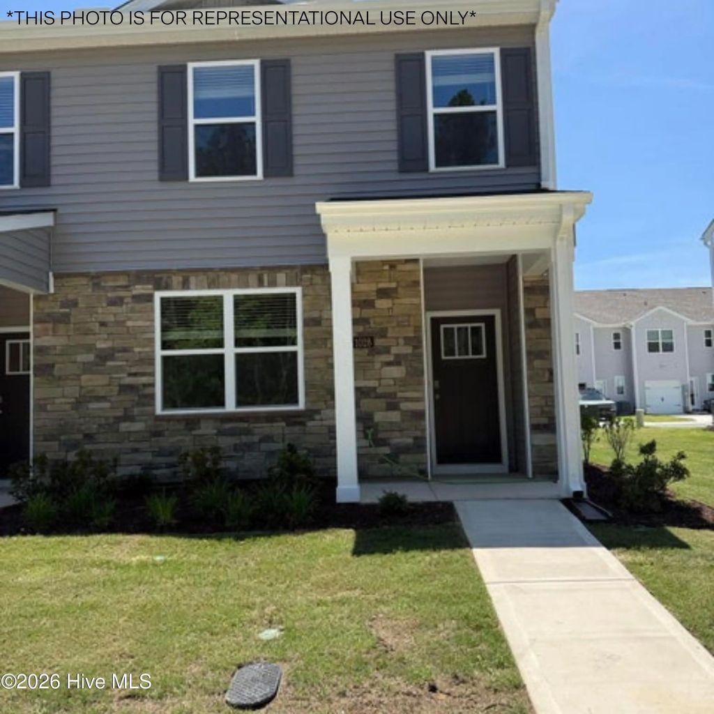 1036 Bayard Wootten Way, New Bern