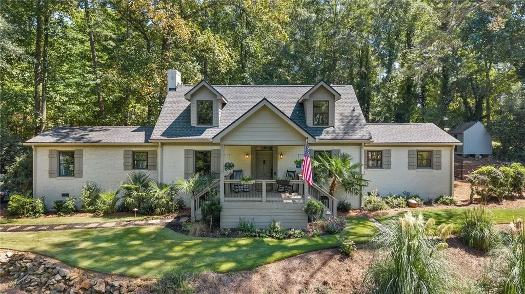 220 Plum Nelly Road, Athens