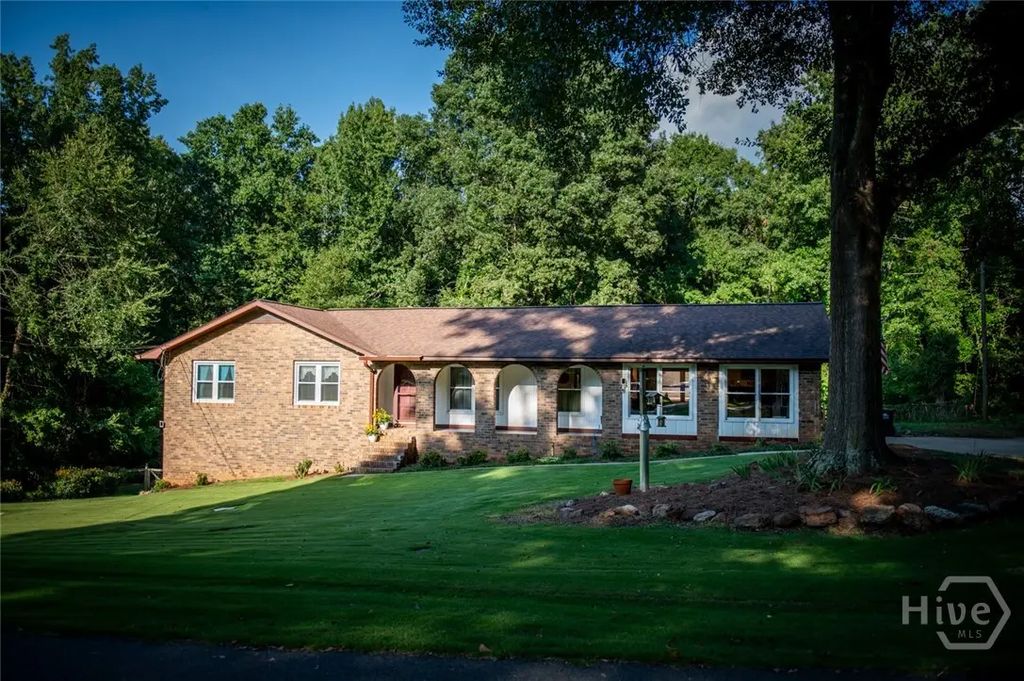 104 Goddard Road, Athens