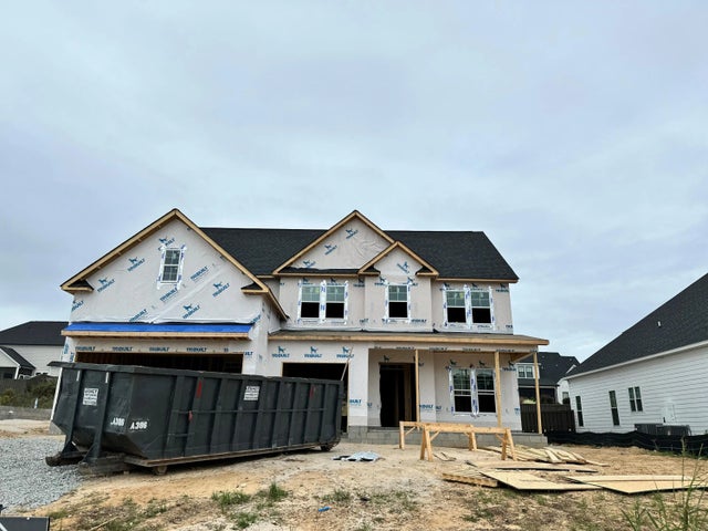 815 Sparrow Pointe Avenue, 