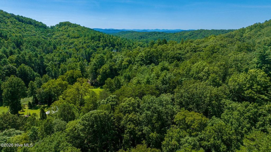 71 Craig Farm Road, Murphy
