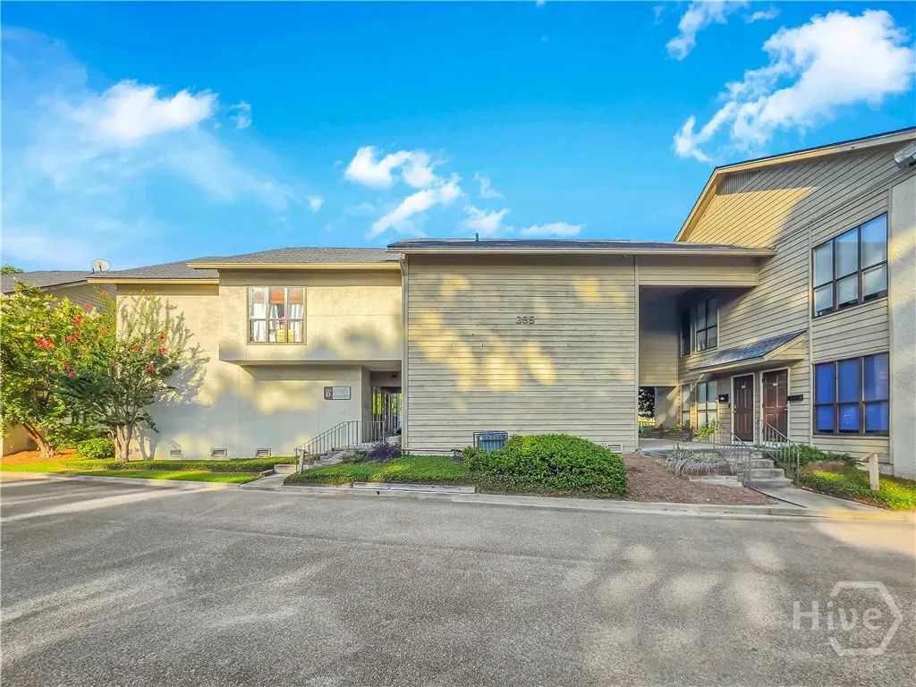 355 Commerce Place C, Savannah