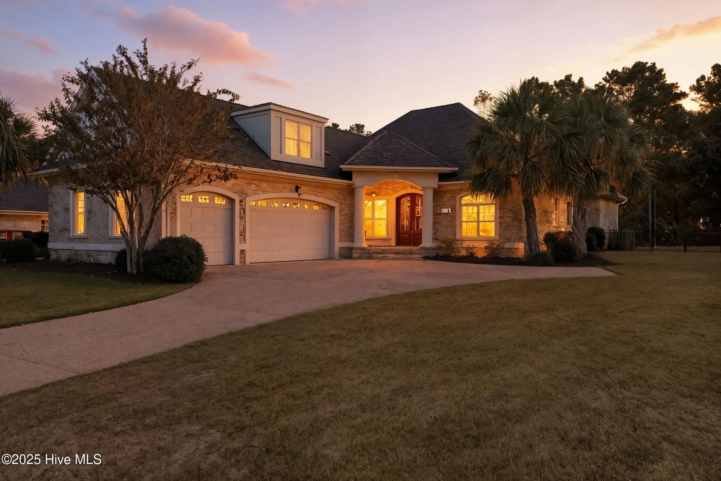 1414 Serrulata Drive Se, Bolivia