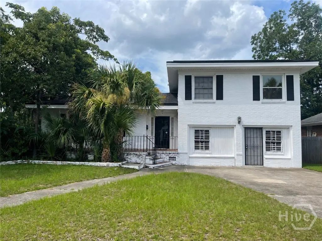 2 E 54th Street, Savannah