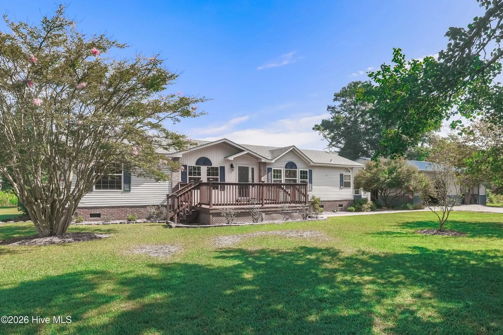 135 Jesse Lanier Lane, Wallace