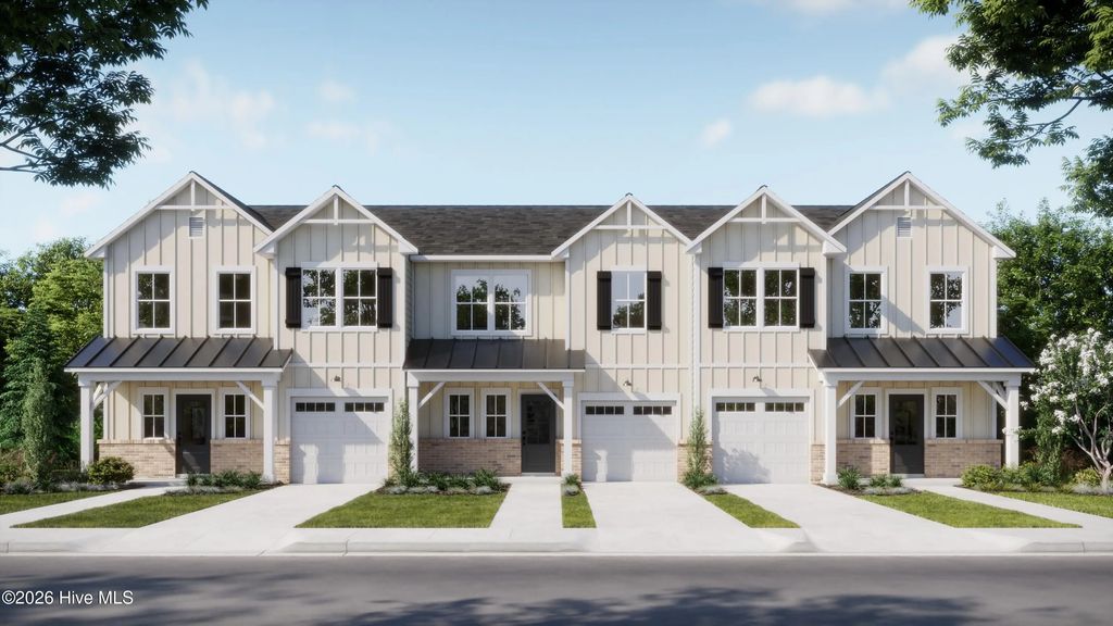 2033 Stag Run Road 123, Leland