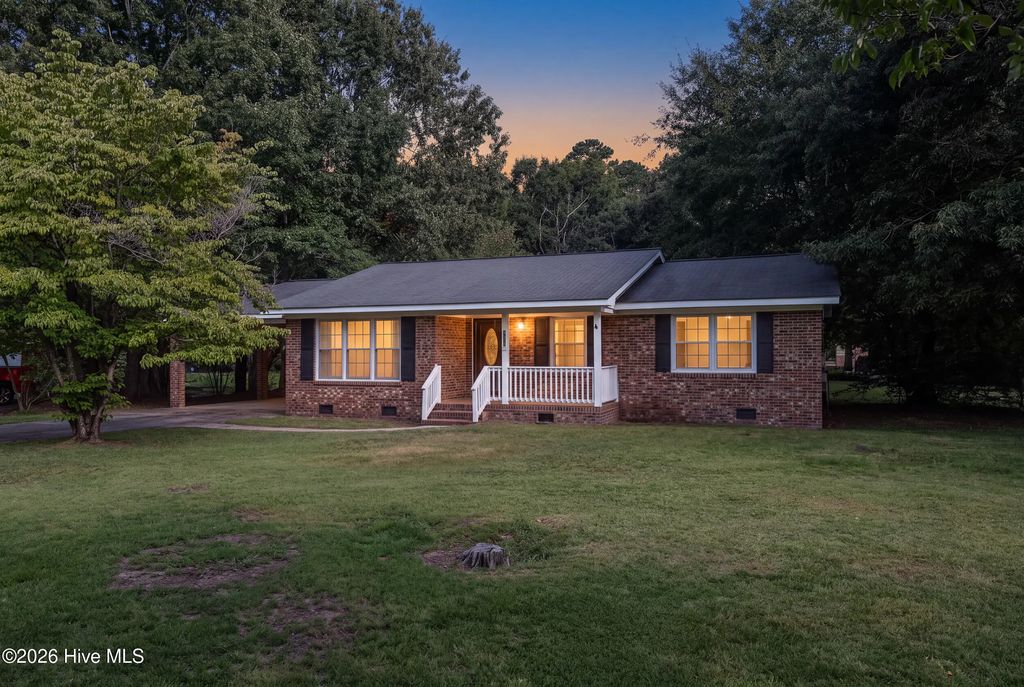 6618 Church Street, Grifton