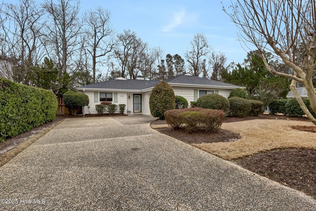 7204 Lounsberry Court, Wilmington