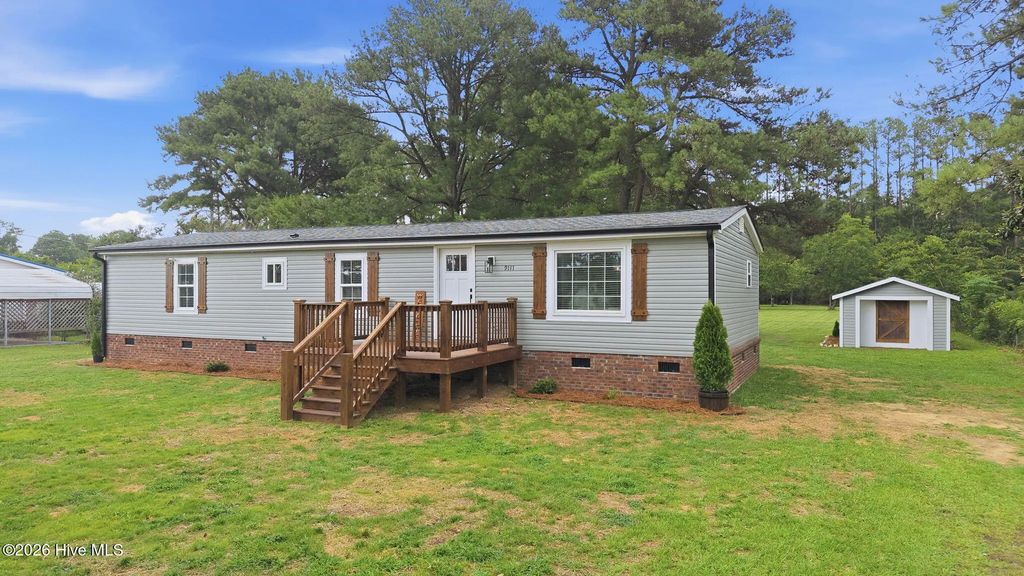 9111 Pace Road, Bailey