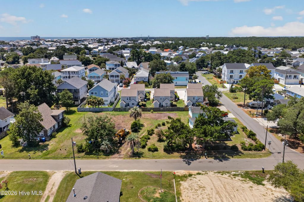 417 Spartanburg Avenue, Carolina Beach