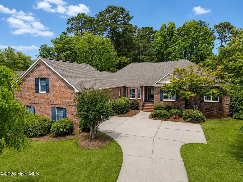 606 Taberna Circle, New Bern