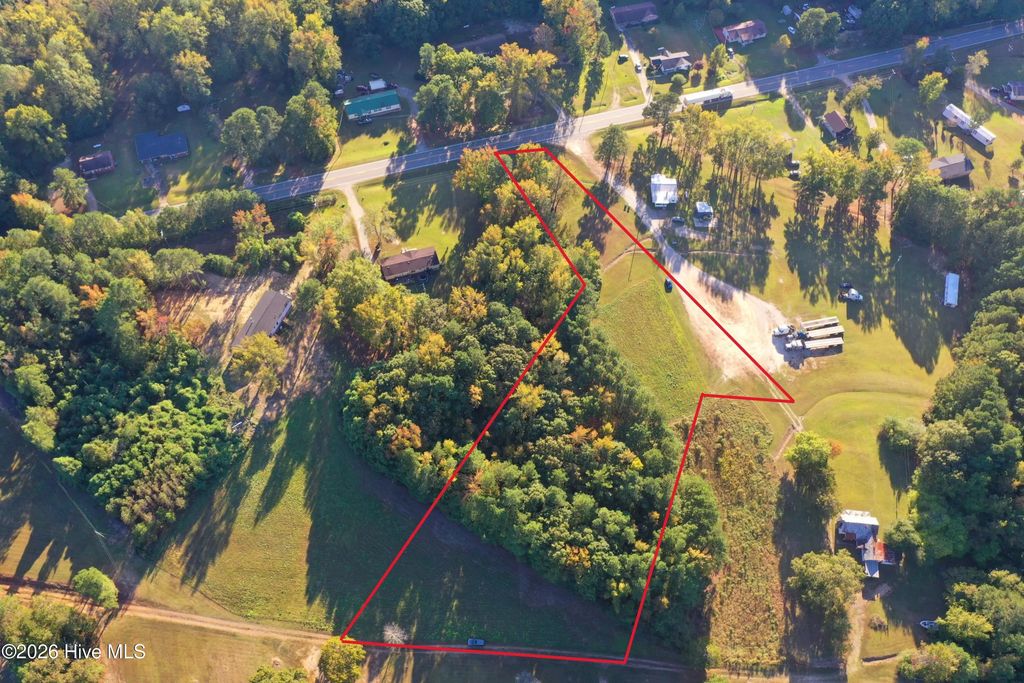8526 Highway 158, Littleton