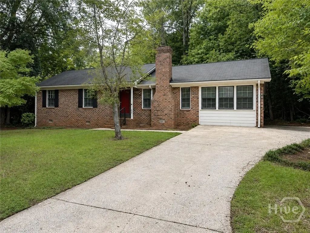 175 Woodberry Court, Athens