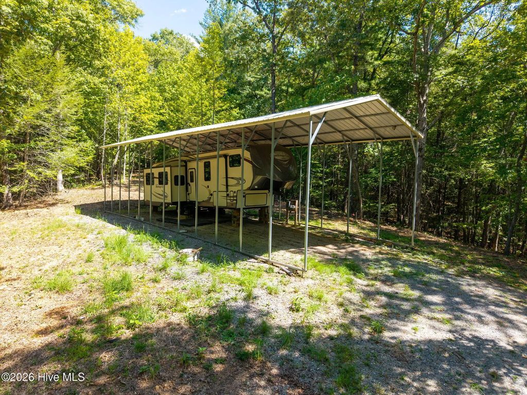 153 Pack Mountain Road, Murphy