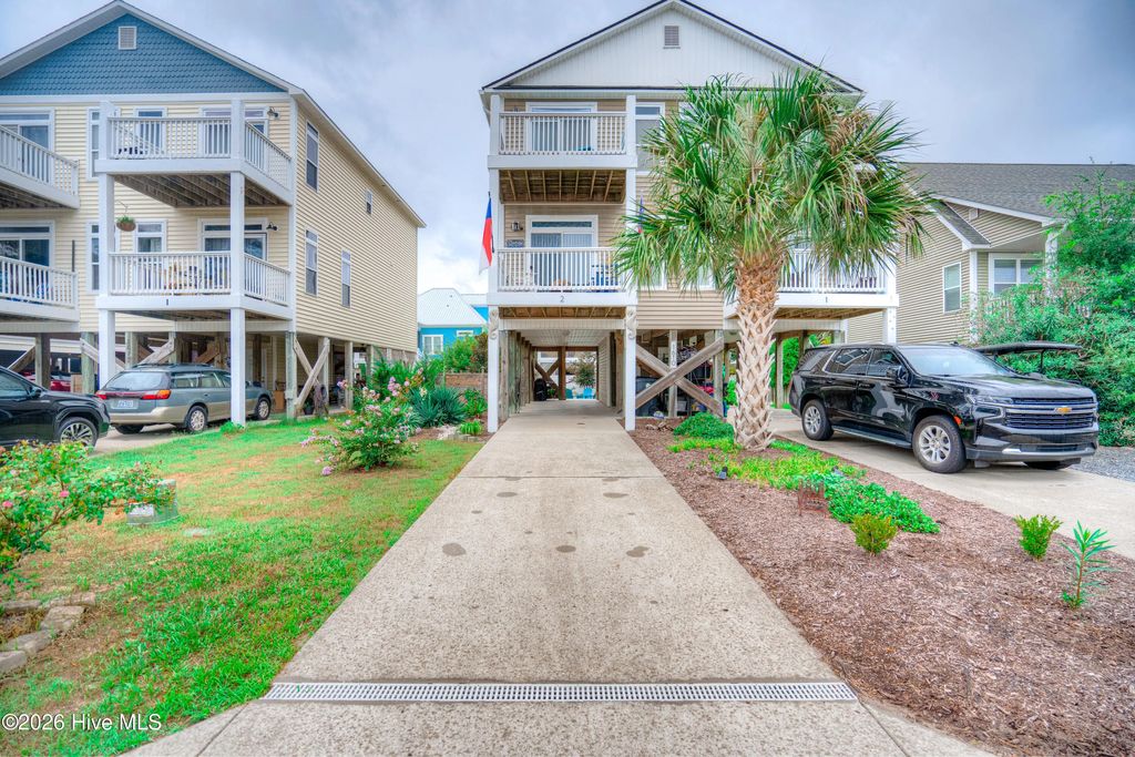 1610 Searay Lane Unit 2, Carolina Beach