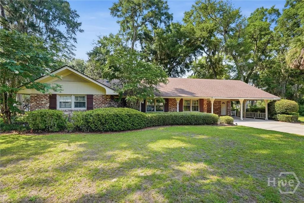 104 Winchester Drive, Savannah