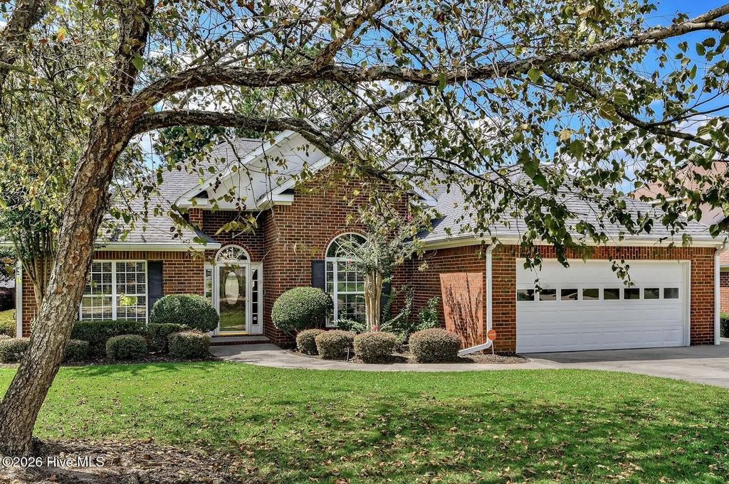355 Heath Way, Martinez