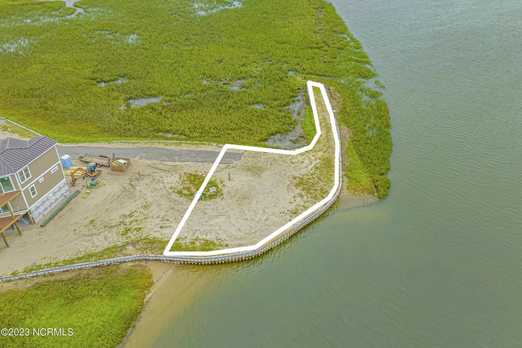 1534 Riverside Drive, Sunset Beach