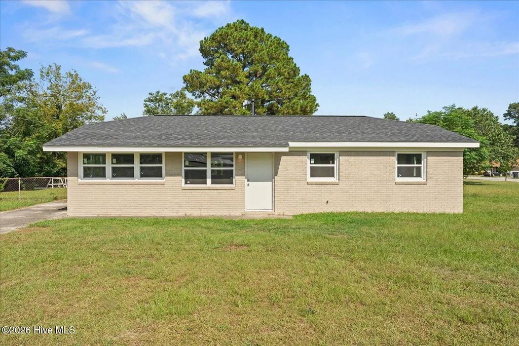 3332 Young Forest Drive, Richmond